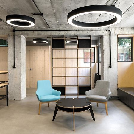 Izy Stay Hostel Bratislava Exteriér fotografie