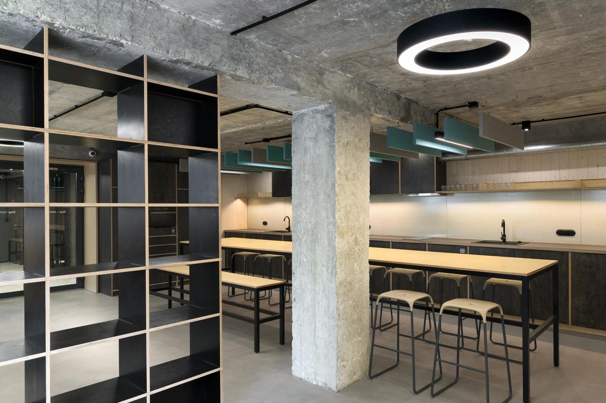 Izy Stay Hostel Bratislava Exteriér fotografie