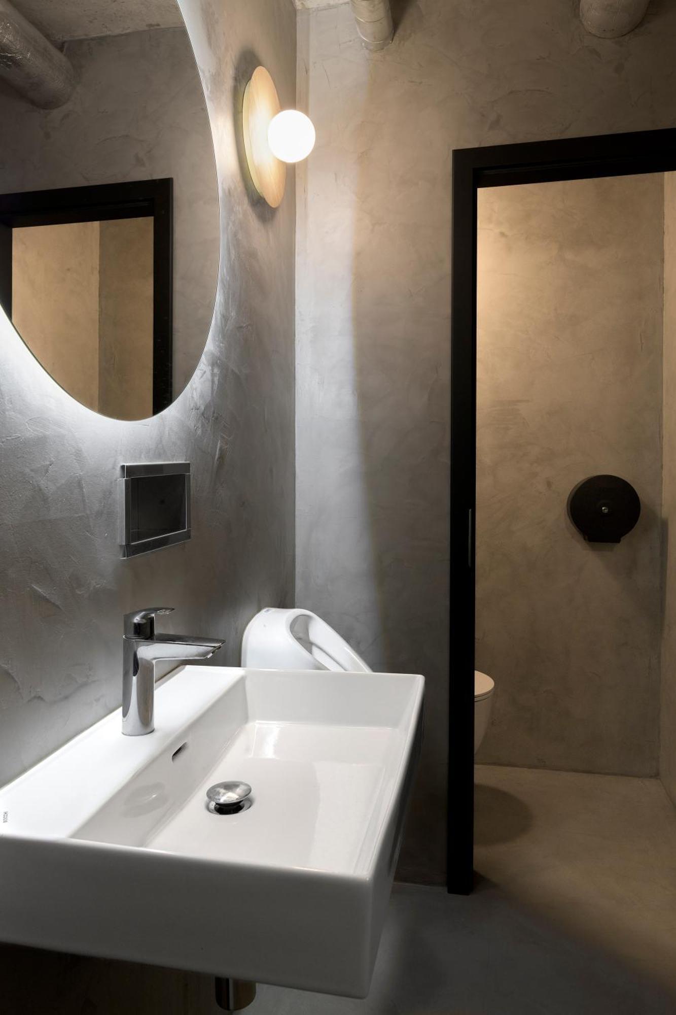 Izy Stay Hostel Bratislava Exteriér fotografie