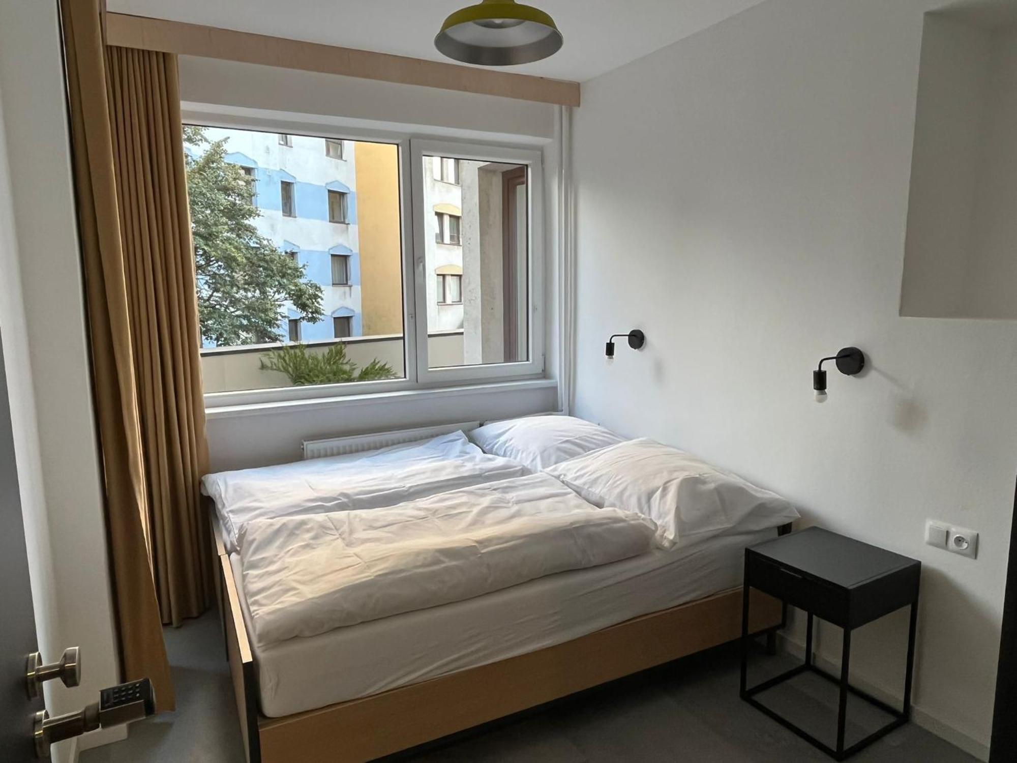 Izy Stay Hostel Bratislava Exteriér fotografie